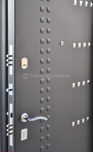 Фурнитура снаружи Фурнитура снаружи