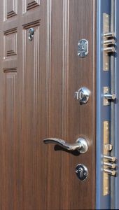 Фурнитура на двери Тура Фурнитура на двери Тура