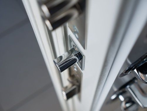 Входная дверь СТР-23 Альберо ноче/Белая шагрень-Белый софт фото 8 Входная дверь СТР-23 Альберо ноче/Белая шагрень-Белый софт фото 8