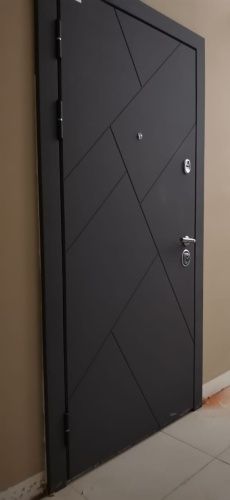 Входная дверь в квартиру Ultimatum M PP КВ-35 Темный пепел - KT Белый фото 2 Входная дверь в квартиру Ultimatum M PP КВ-35 Темный пепел - KT Белый фото 2