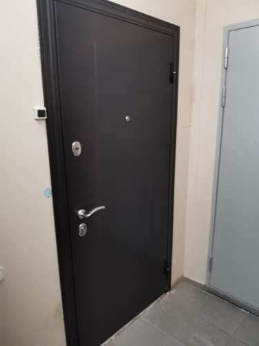 Входная дверь в квартиру Delta-10M Медь RGSO Венге DPC-2W фото 5 Входная дверь в квартиру Delta-10M Медь RGSO Венге DPC-2W фото 5