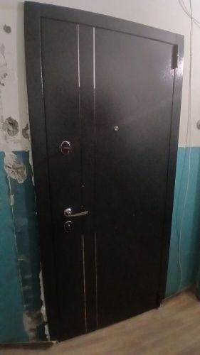 Tau LT MP Темно-серый букле графит SP-90N - Лиственница крем Т-23 фото 2