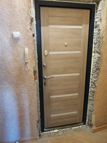 Входная дверь в квартиру Delta-112 синий букле DL-1 МДФ Wood Brown DC-1W фото 4 Входная дверь в квартиру Delta-112 синий букле DL-1 МДФ Wood Brown DC-1W фото 4