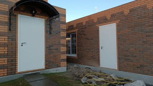 Белая входная дверь Z-1 White 1900мм металл-металл фото 2 Белая входная дверь Z-1 White 1900мм металл-металл фото 2