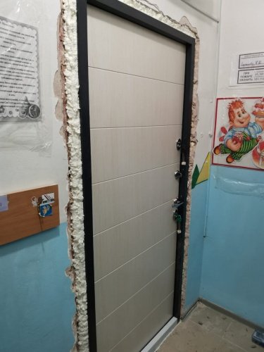 Мастино (Бульдорс) TERMO 100/T-135 (Букле графит-Ларче бьянко) фото 3 Мастино (Бульдорс) TERMO 100/T-135 (Букле графит-Ларче бьянко) фото 3